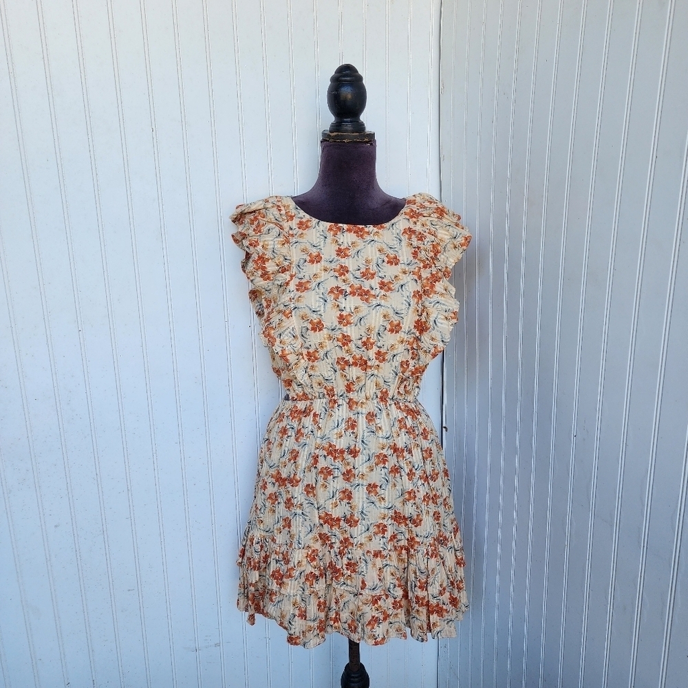 MINKPINK Zahari Dress Womens Floral Ruffled Flutter Sleeve Cottage Cutout M - Picture 4 of 16